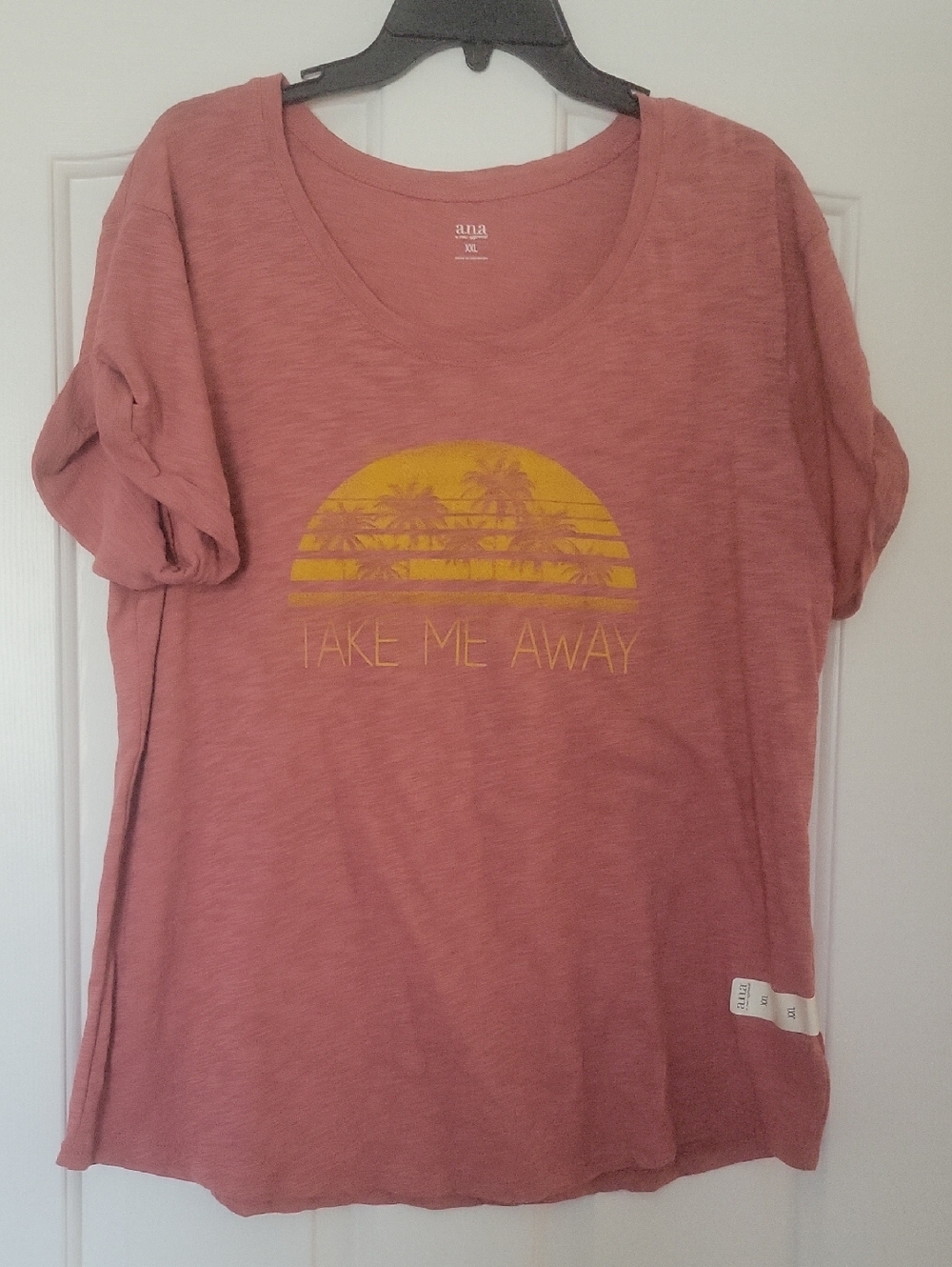a.n.a Dusty Rose Short-Sleeve Graphic Tee with Yellow Sunset